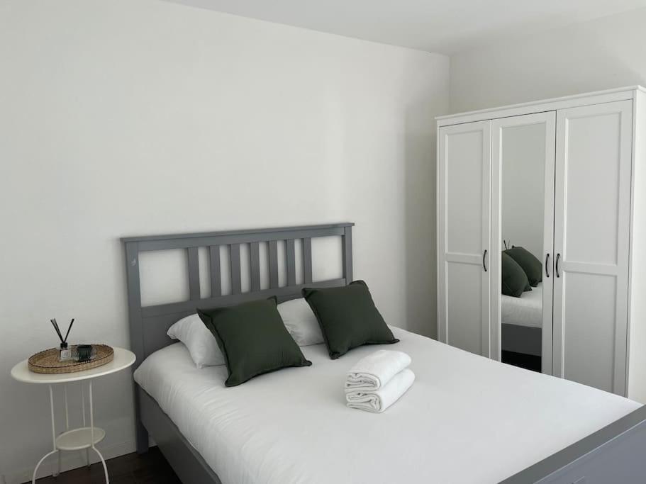 Proche Lausanne: Studio Bien Equipe Apartment Prilly Екстериор снимка