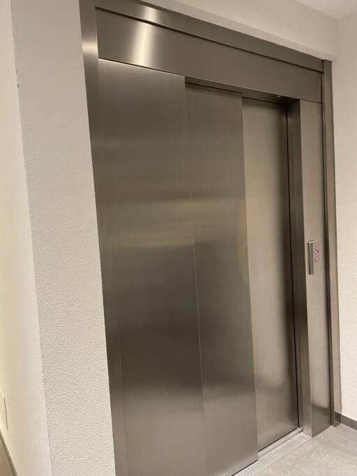 Proche Lausanne: Studio Bien Equipe Apartment Prilly Екстериор снимка