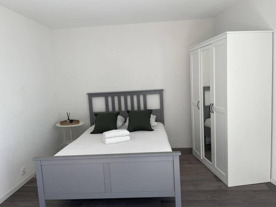 Proche Lausanne: Studio Bien Equipe Apartment Prilly Екстериор снимка
