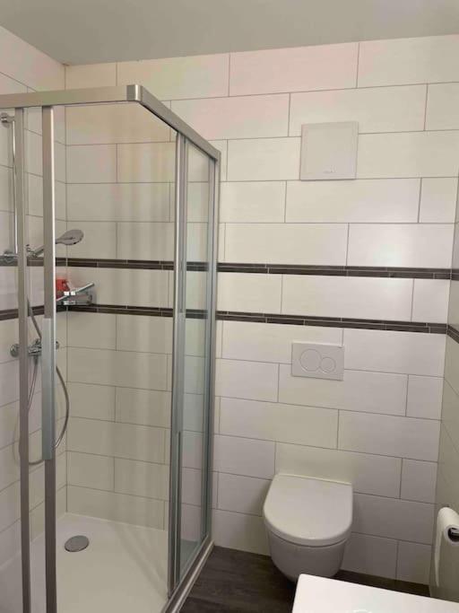 Proche Lausanne: Studio Bien Equipe Apartment Prilly Екстериор снимка
